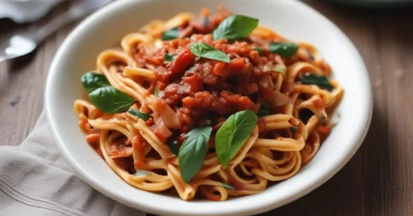 mafaldine pasta with napoletana sauce 