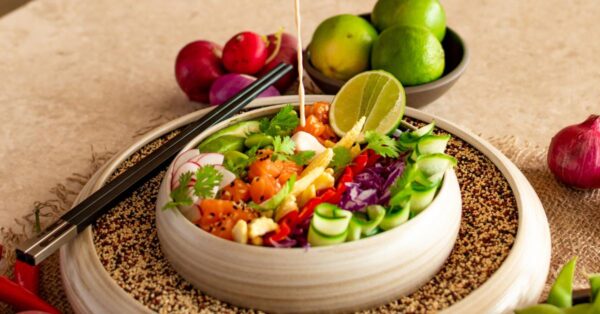 Quinoa salad with chickpeas and avocado